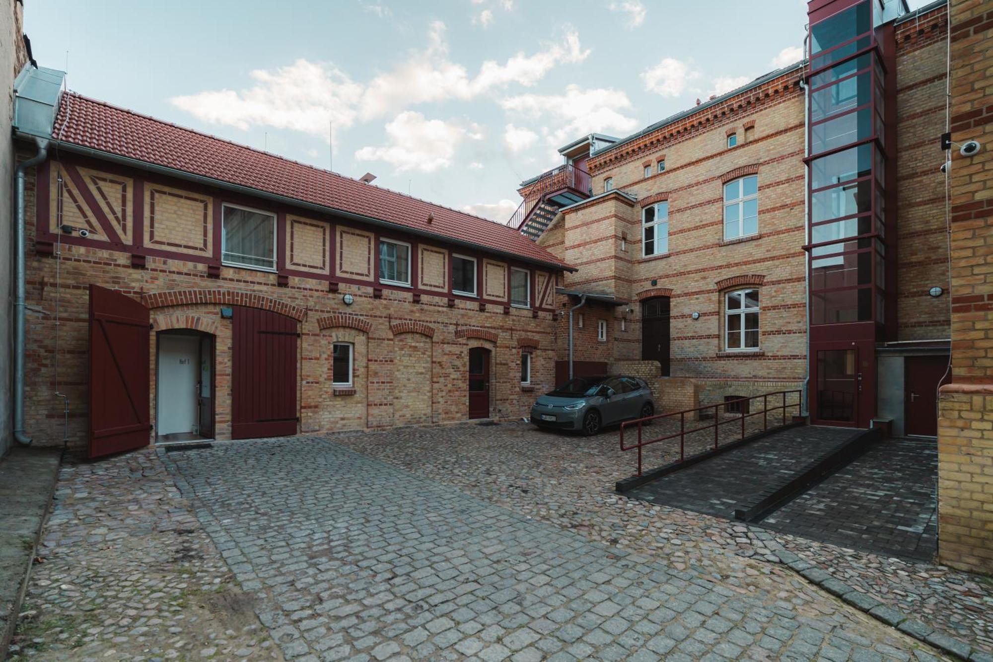 H24 Hotel Apartments Eberswalde المظهر الخارجي الصورة